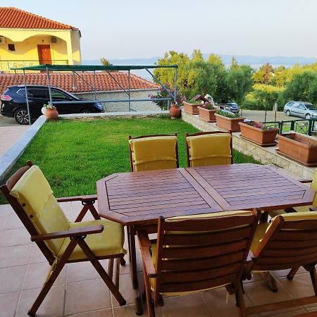 Λελα Apartman Kriopijí Kültér fotó