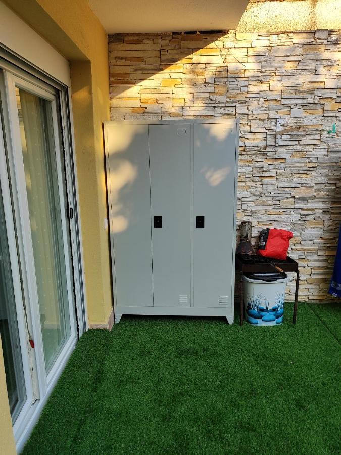 Λελα Apartman Kriopijí Kültér fotó