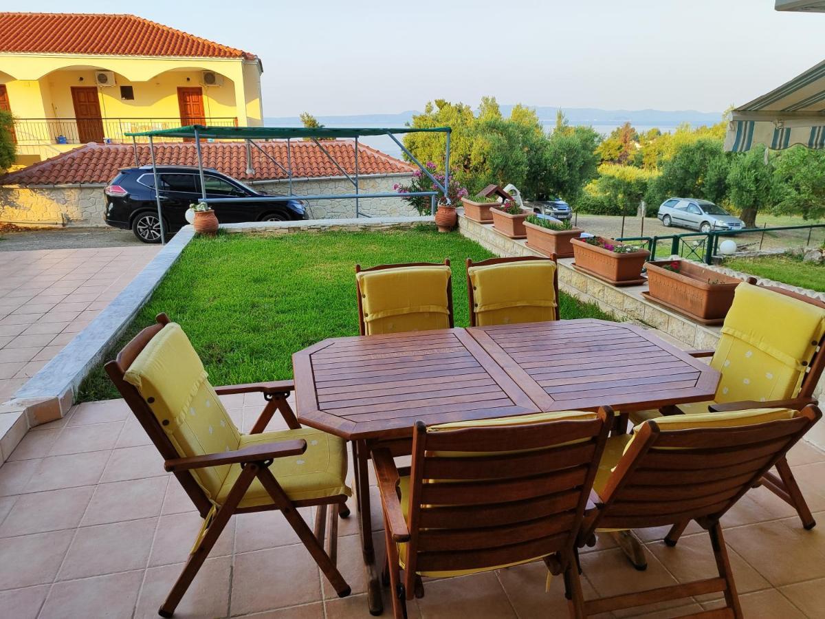 Λελα Apartman Kriopijí Kültér fotó