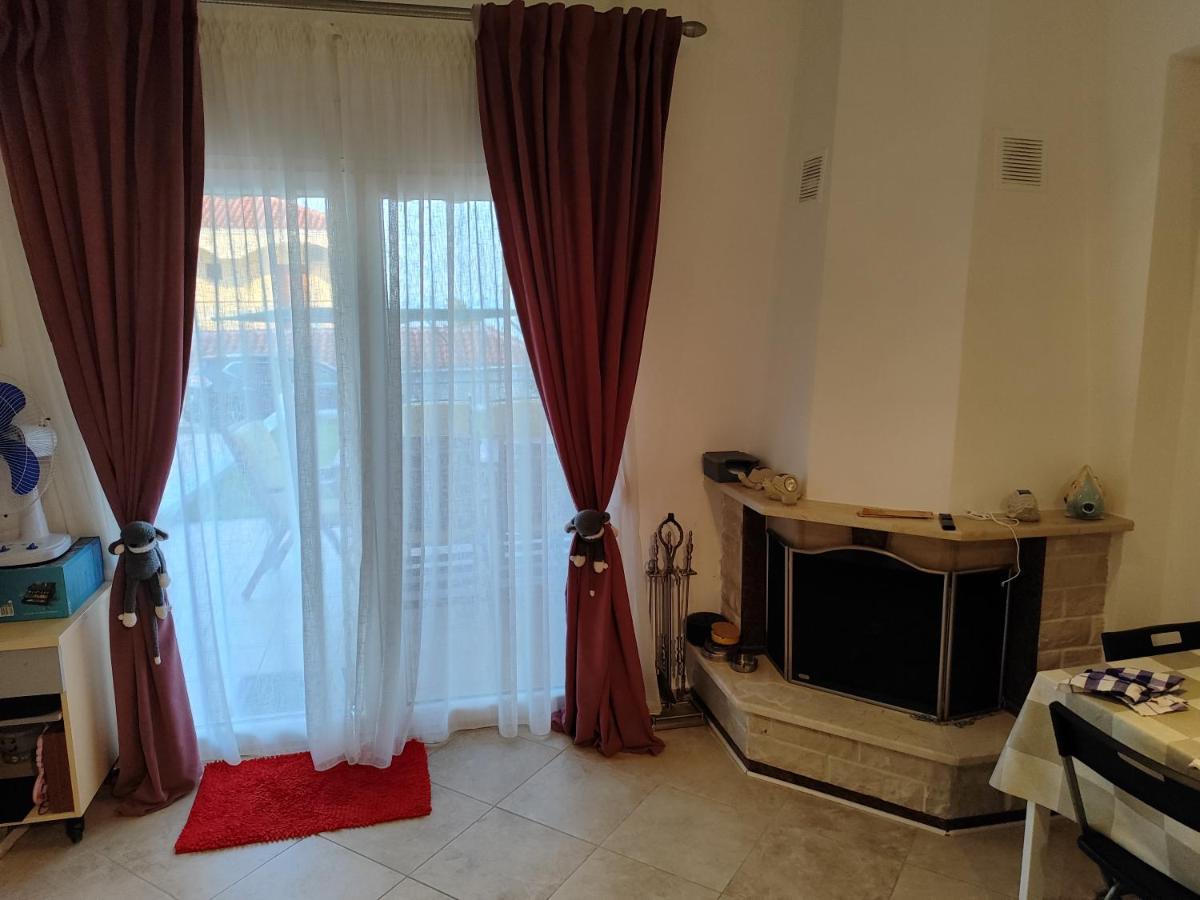 Λελα Apartman Kriopijí Kültér fotó